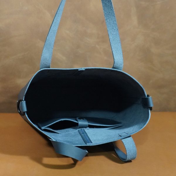 Montana Bison And Leather - Blue Leather Handbag Interior